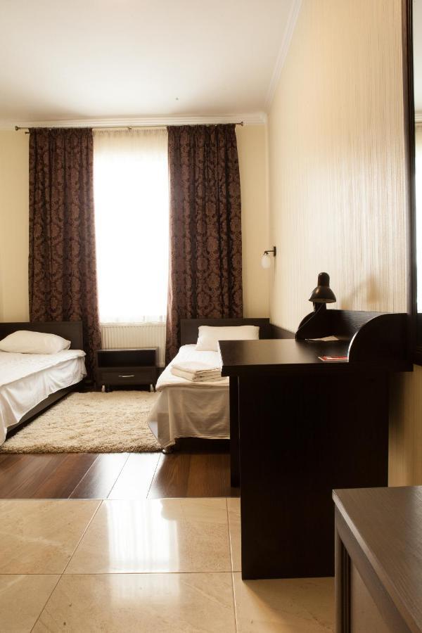 Solar Hotel Kropivnickij Kültér fotó